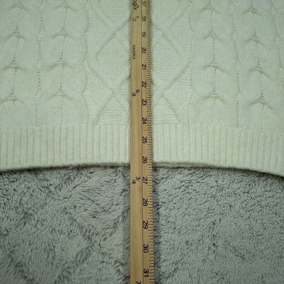 Asos Design Sweater Women's 10 White Cream Cable Knit Chunky Cozy Warm - Picture 3 of 6